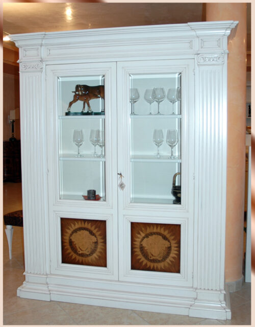 Vetrina art. 530
